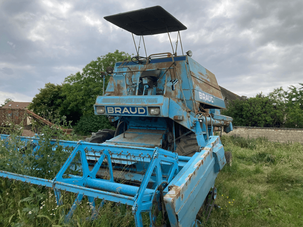 Mähdrescher typu Braud 640, Gebrauchtmaschine w CINTHEAUX (Zdjęcie 1)
