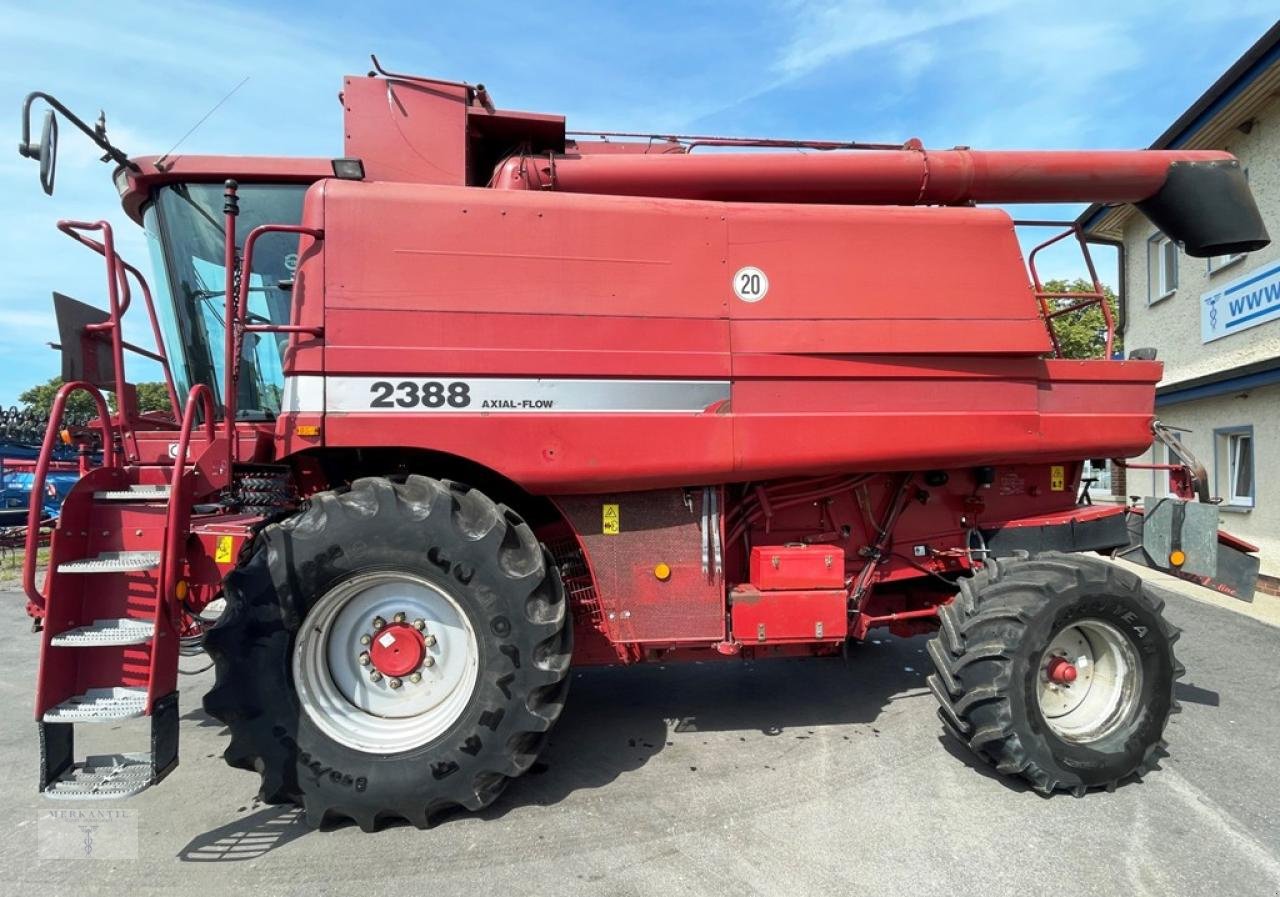 Mähdrescher del tipo Case IH 2388 Axial Flow, Gebrauchtmaschine In Pragsdorf (Immagine 4)