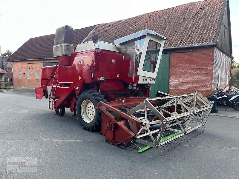Mähdrescher of the type Case IH 431, Gebrauchtmaschine in Obernholz  OT Steimke (Picture 1)