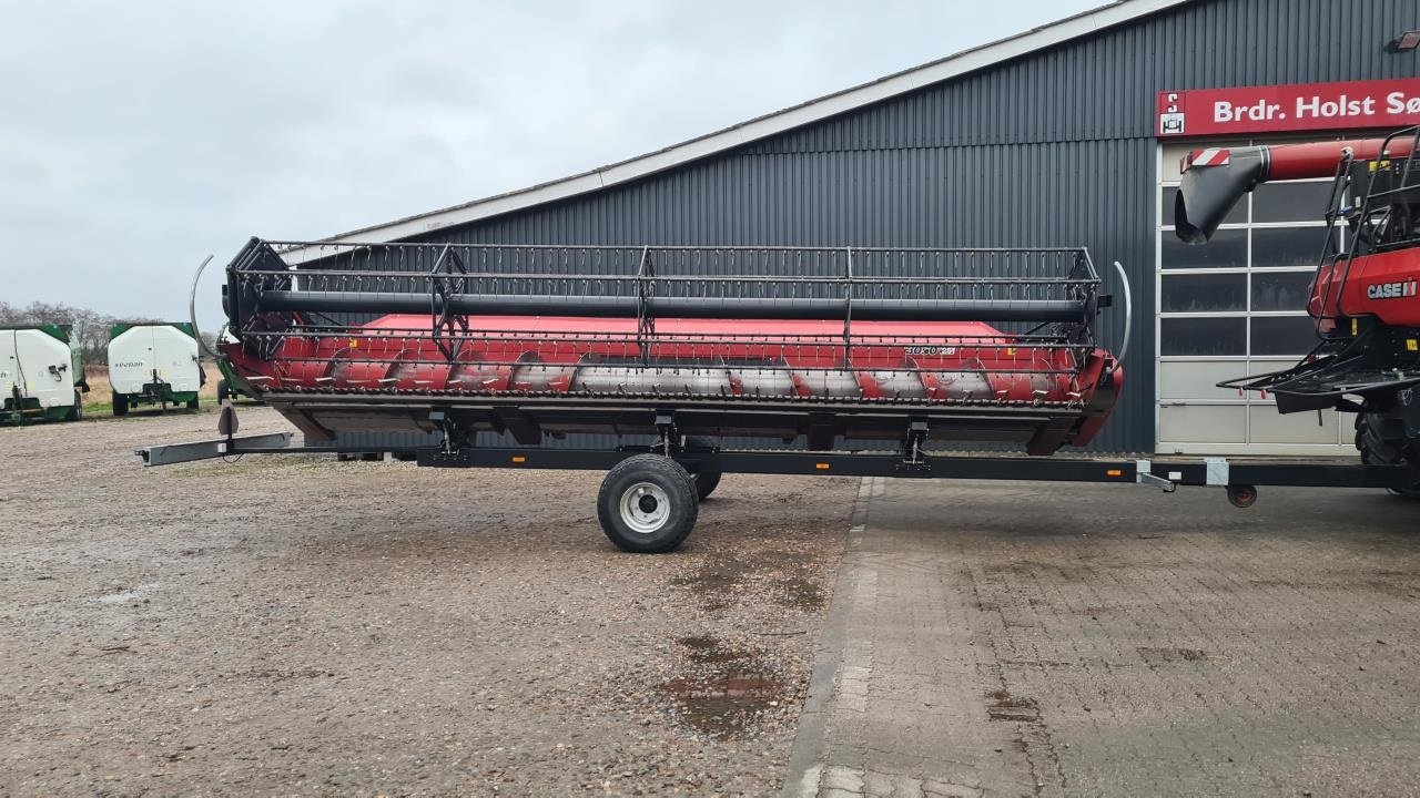 Mähdrescher van het type Case IH 6130, Gebrauchtmaschine in Ribe (Foto 9)