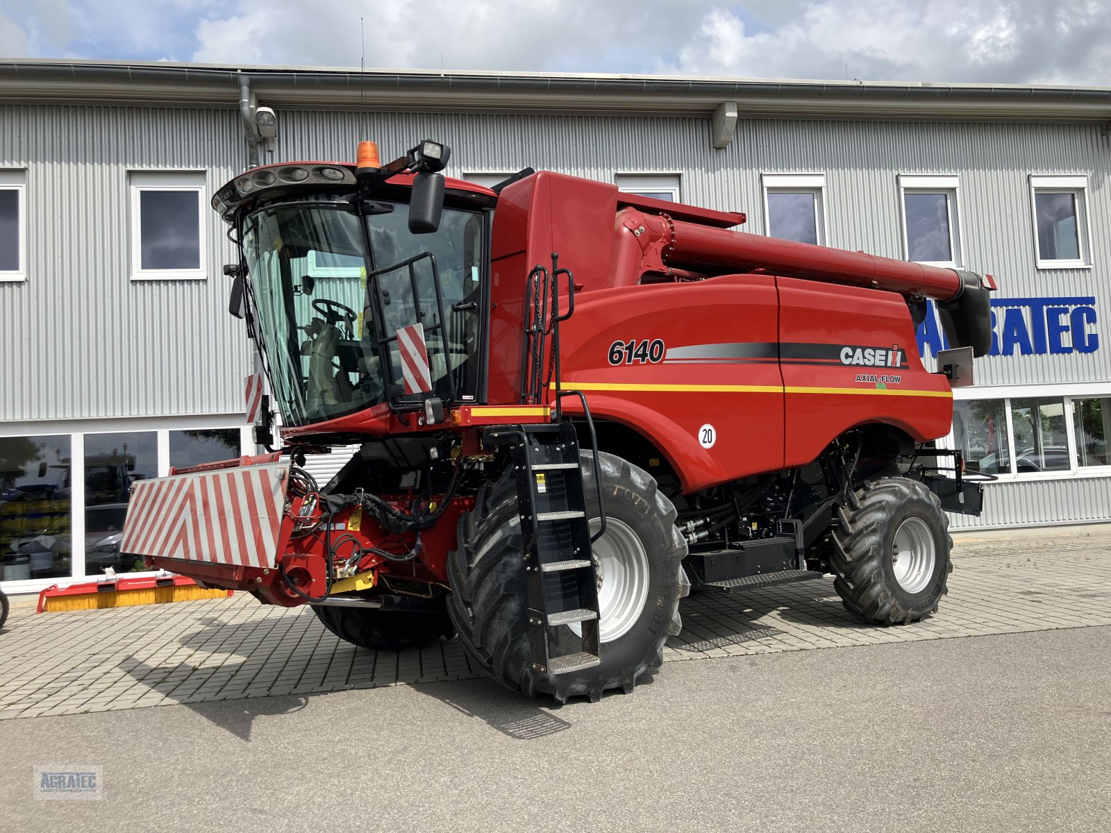 Mähdrescher tip Case IH 6140 Axial-Flow, Gebrauchtmaschine in Salching bei Straubing (Poză 2)