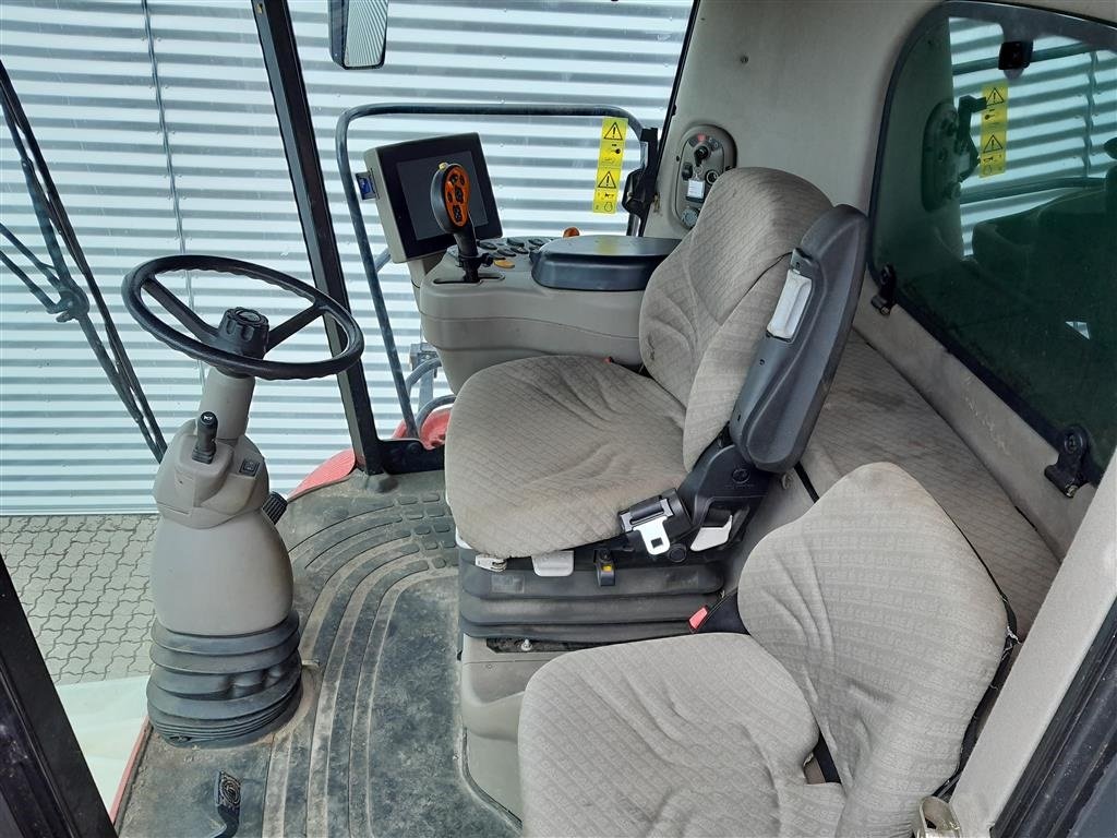 Mähdrescher des Typs Case IH 8010 med 30 fods skærebord, Gebrauchtmaschine in Horsens (Bild 13)