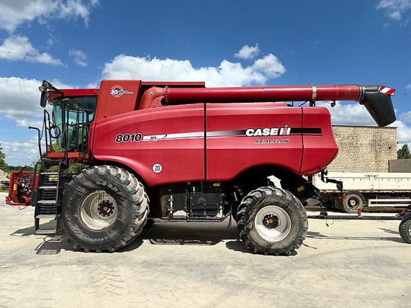 Mähdrescher of the type Case IH 8010, Gebrauchtmaschine in Kaunas (Picture 12)