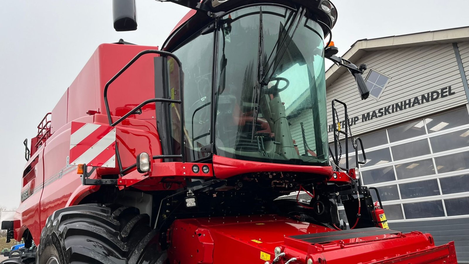 Mähdrescher от тип Case IH 8250 Axial-Flow med 35fod Varicut skærebord. Dansk maskine, Gebrauchtmaschine в Lintrup (Снимка 20)