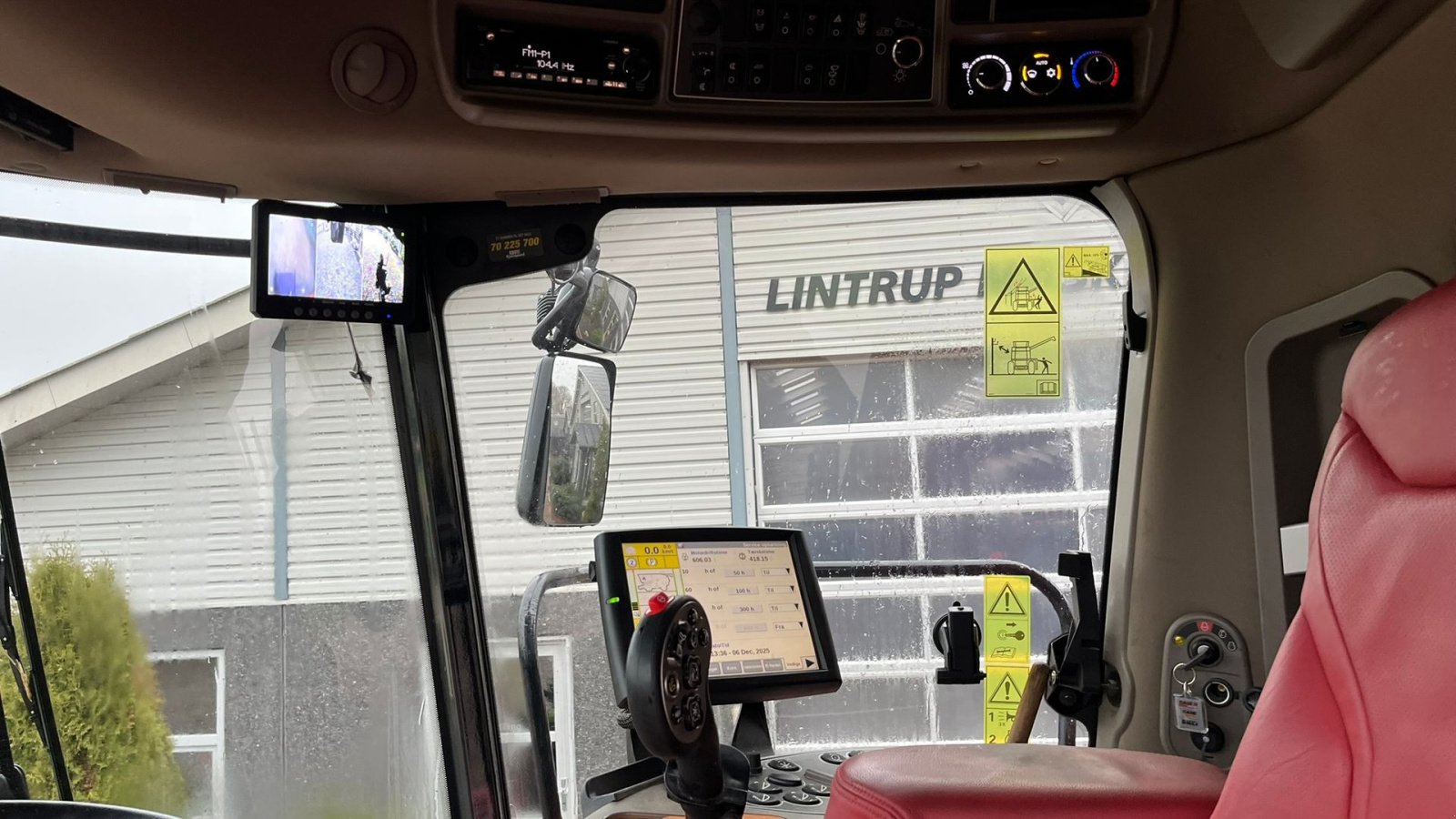 Mähdrescher от тип Case IH 8250 Axial-Flow med 35fod Varicut skærebord. Dansk maskine, Gebrauchtmaschine в Lintrup (Снимка 24)