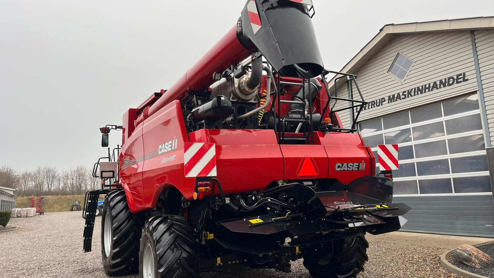 Mähdrescher du type Case IH 8250 Axial-Flow med 4wd & 35fod Varicut skærebord. Dansk maskine, Gebrauchtmaschine en Lintrup (Photo 25)