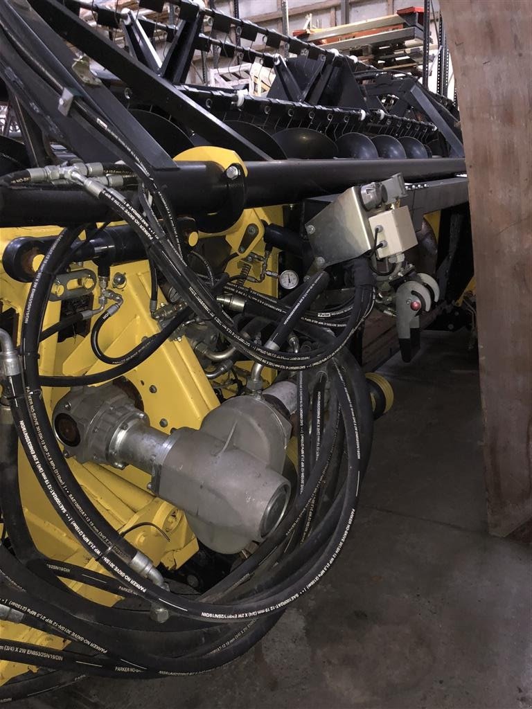 Mähdrescher of the type Case IH 9240 Axial Flow Geringhoff 40 fods Triflex Sejlskærebord, Gebrauchtmaschine in Middelfart (Picture 12)