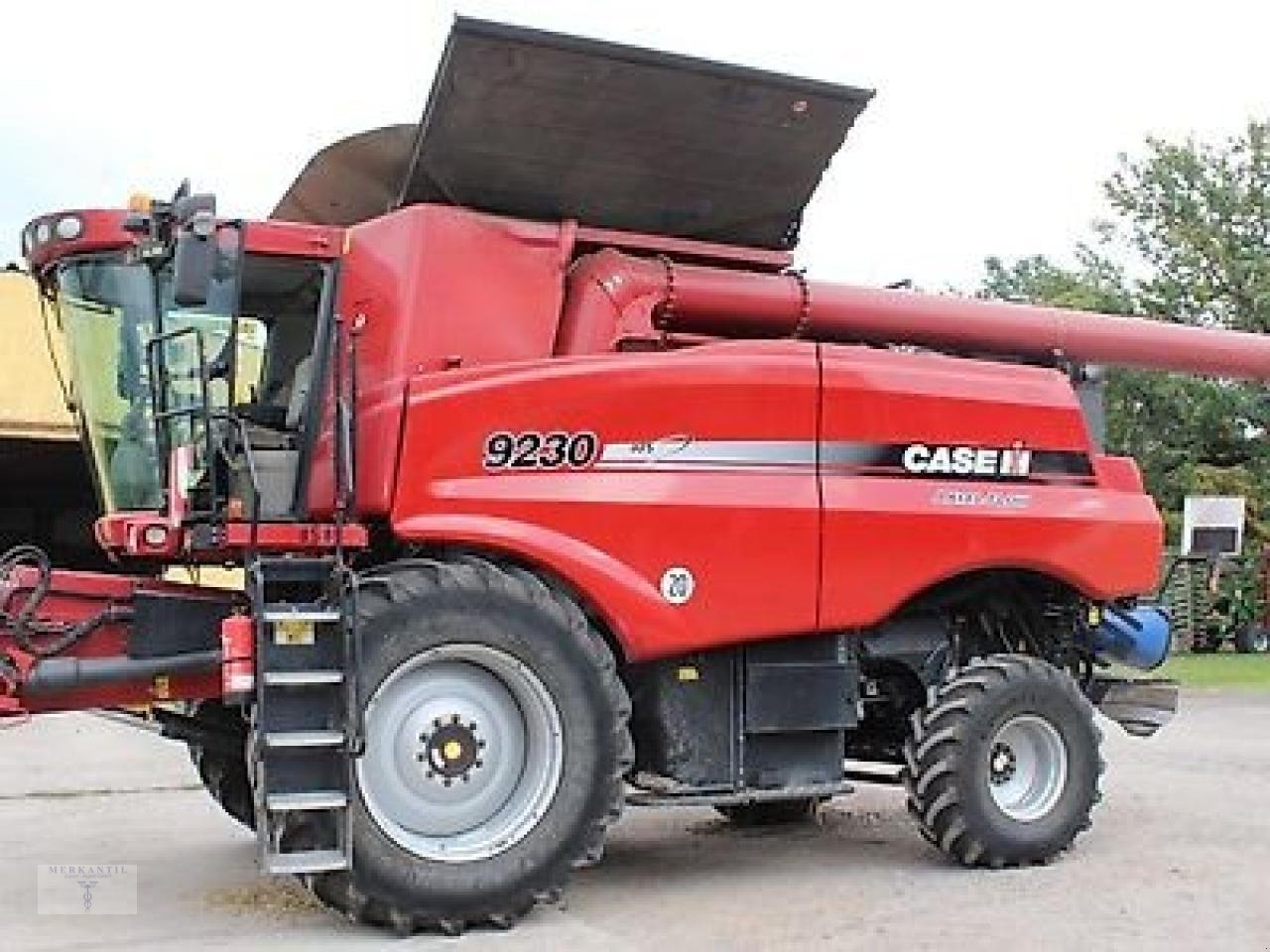 Mähdrescher van het type Case IH AF 9230, Gebrauchtmaschine in Pragsdorf (Foto 1)