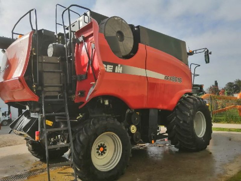 Mähdrescher типа Case IH AFX 8010, Gebrauchtmaschine в ARLES (Фотография 2)