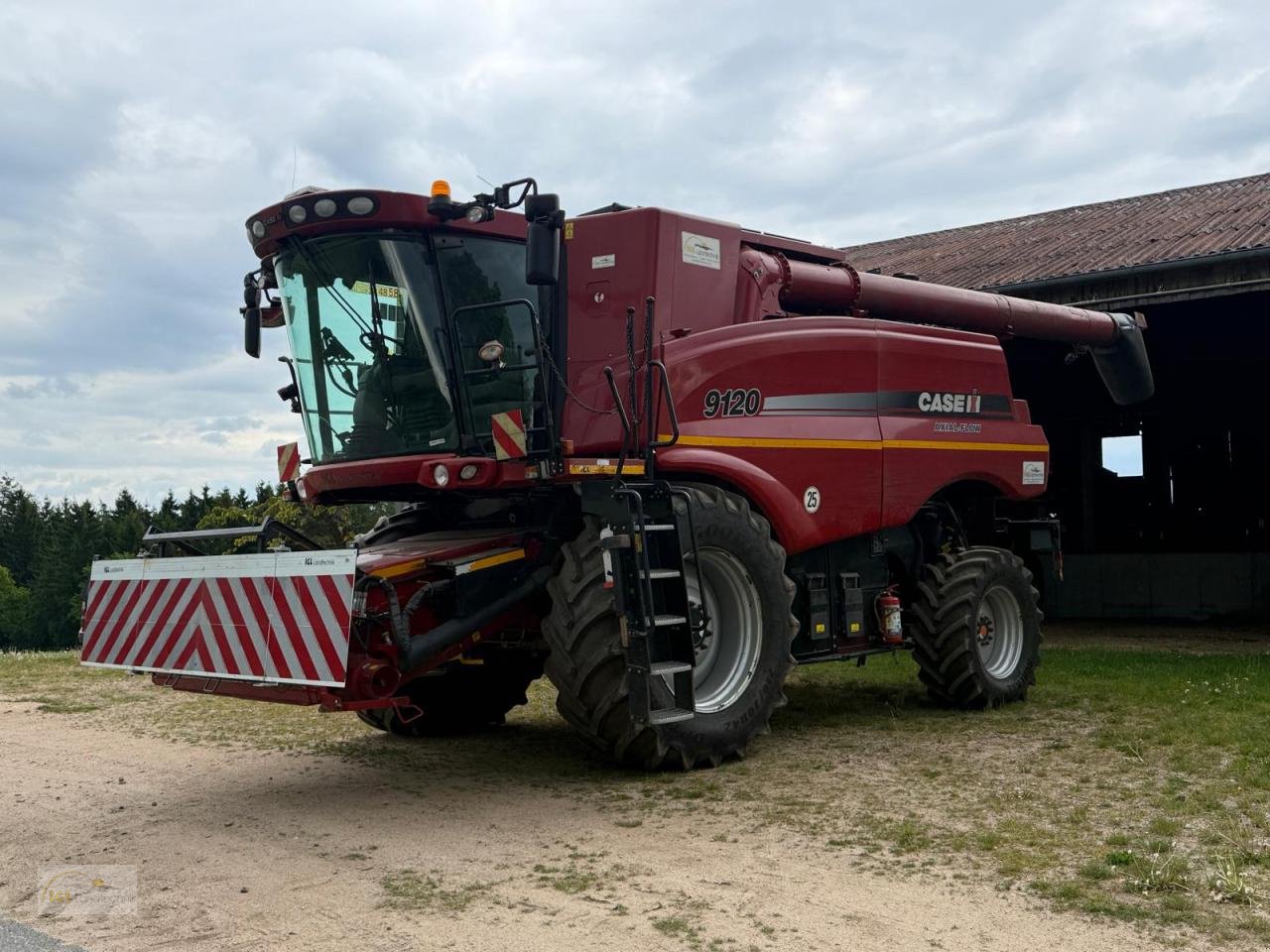 Mähdrescher tip Case IH Axial 9120, Gebrauchtmaschine in Pfreimd (Poză 2)