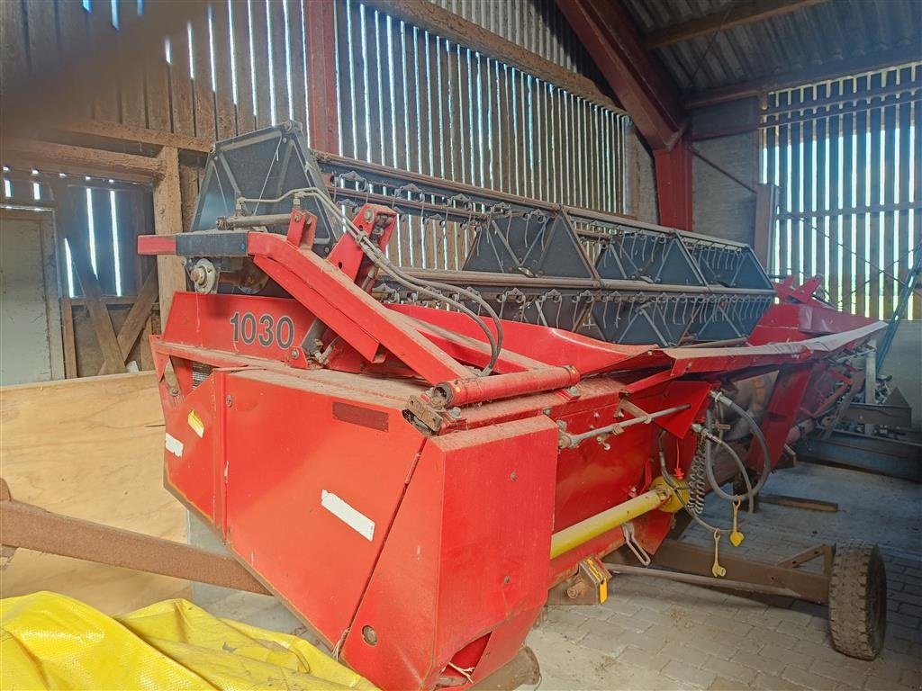 Mähdrescher des Typs Case IH Axial-Flow 1640 16 fod skærebord, Gebrauchtmaschine in Egtved (Bild 5)