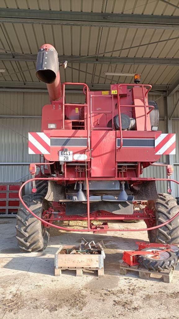 Mähdrescher del tipo Case IH AXIAL-FLOW 2388 X-CLUSIVE, Gebrauchtmaschine In NEUVILLE AUX BOIS (Immagine 3)