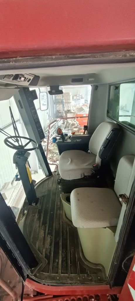 Mähdrescher del tipo Case IH AXIAL-FLOW 2388 X-CLUSIVE, Gebrauchtmaschine In NEUVILLE AUX BOIS (Immagine 4)