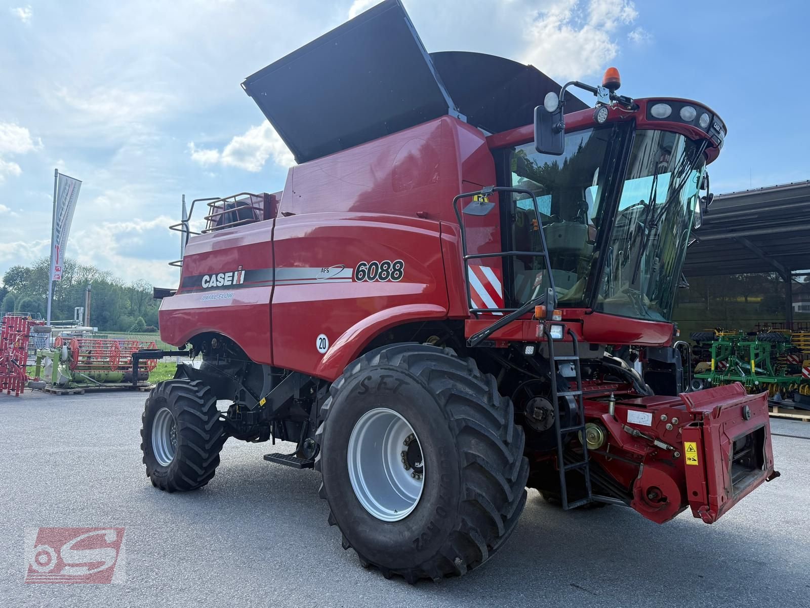 Mähdrescher van het type Case IH Axial-Flow 6088, Gebrauchtmaschine in Offenhausen (Foto 1)