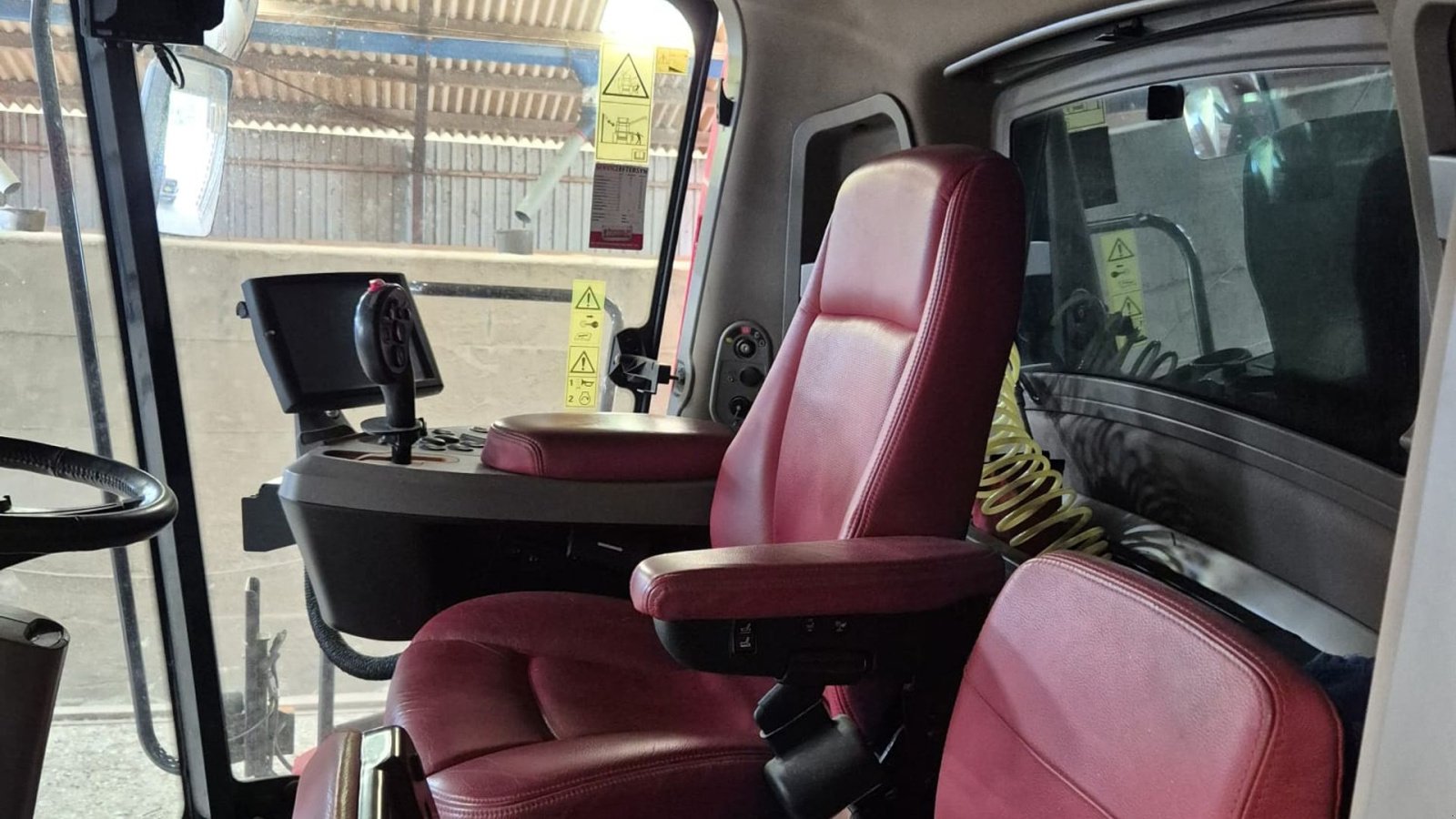 Mähdrescher tip Case IH Axial Flow 6140 25 fod 3050 skærebord, Gebrauchtmaschine in Aulum (Poză 22)