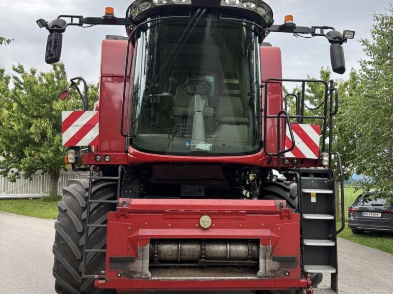 Mähdrescher des Typs Case IH axial-flow 6140, Gebrauchtmaschine in WIESELBURG (Bild 1)