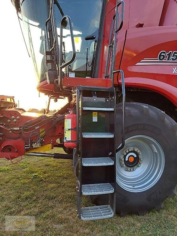 Mähdrescher tip Case IH Axial-Flow 6150 inkl. Schneidwerk 7,62 m und Wagen, Vorführmaschine in Mühlhausen-Görmar (Poză 9)