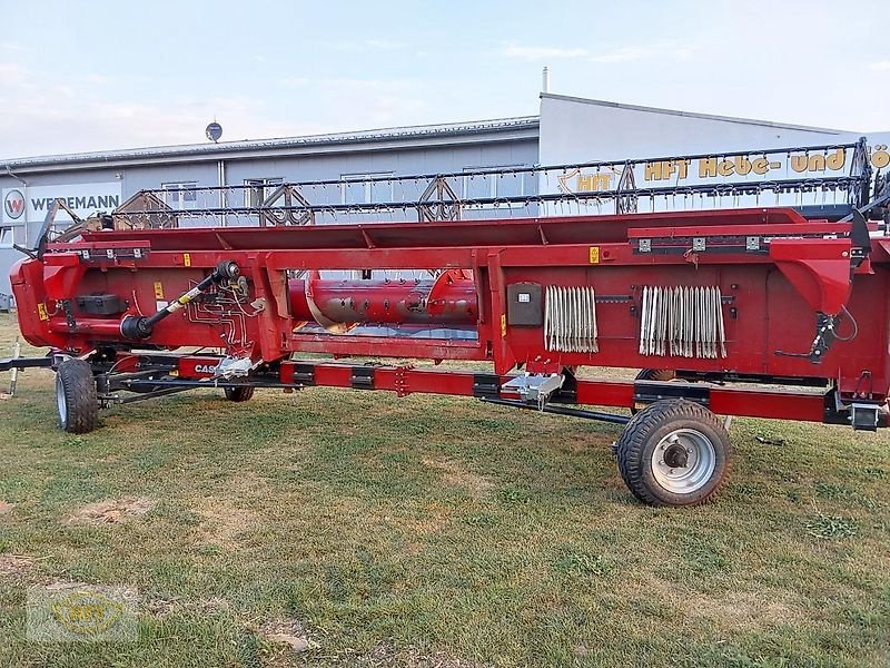 Mähdrescher tip Case IH Axial-Flow 6150 inkl. Schneidwerk 7,62 m und Wagen, Vorführmaschine in Mühlhausen-Görmar (Poză 19)