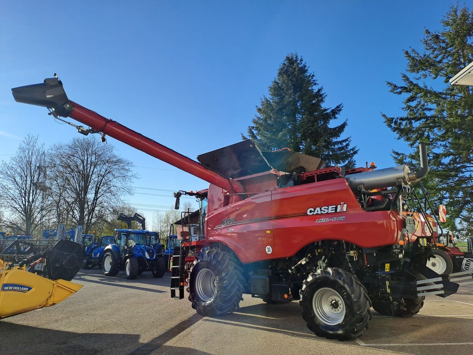 Mähdrescher tip Case IH Axial-Flow 6150, Gebrauchtmaschine in Burgkirchen (Poză 4)