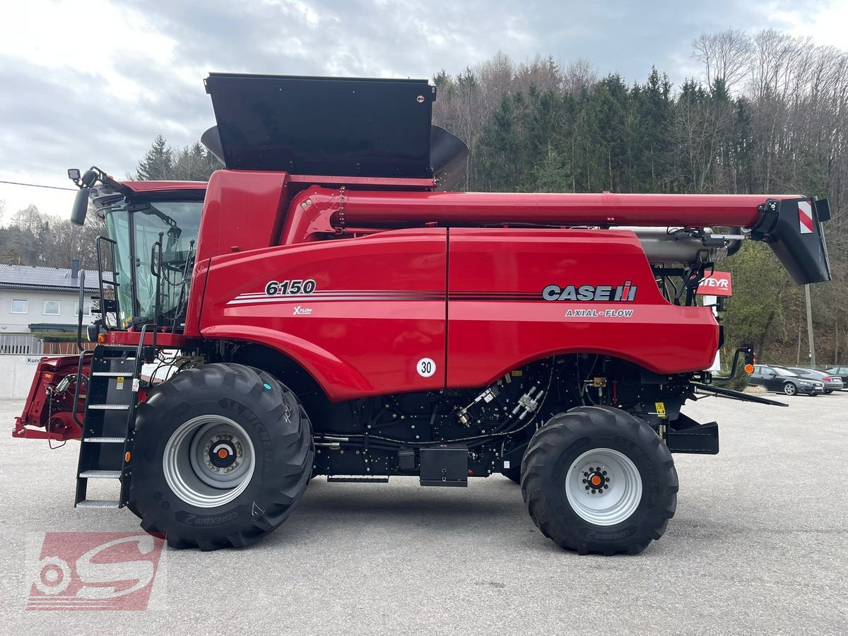 Mähdrescher des Typs Case IH Axial-Flow 6150, Neumaschine in Offenhausen (Bild 1)