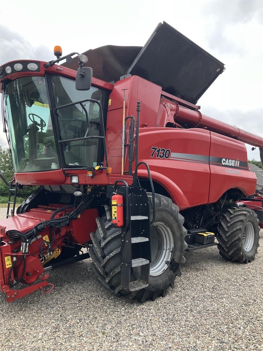 Mähdrescher типа Case IH Axial Flow 7130, Gebrauchtmaschine в Mern (Фотография 1)