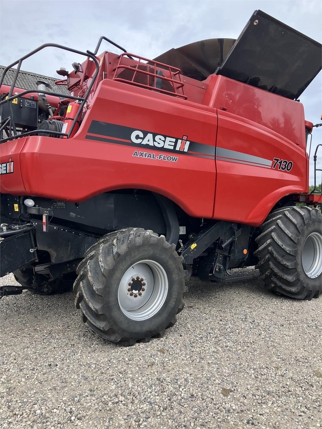 Mähdrescher типа Case IH Axial Flow 7130, Gebrauchtmaschine в Mern (Фотография 5)