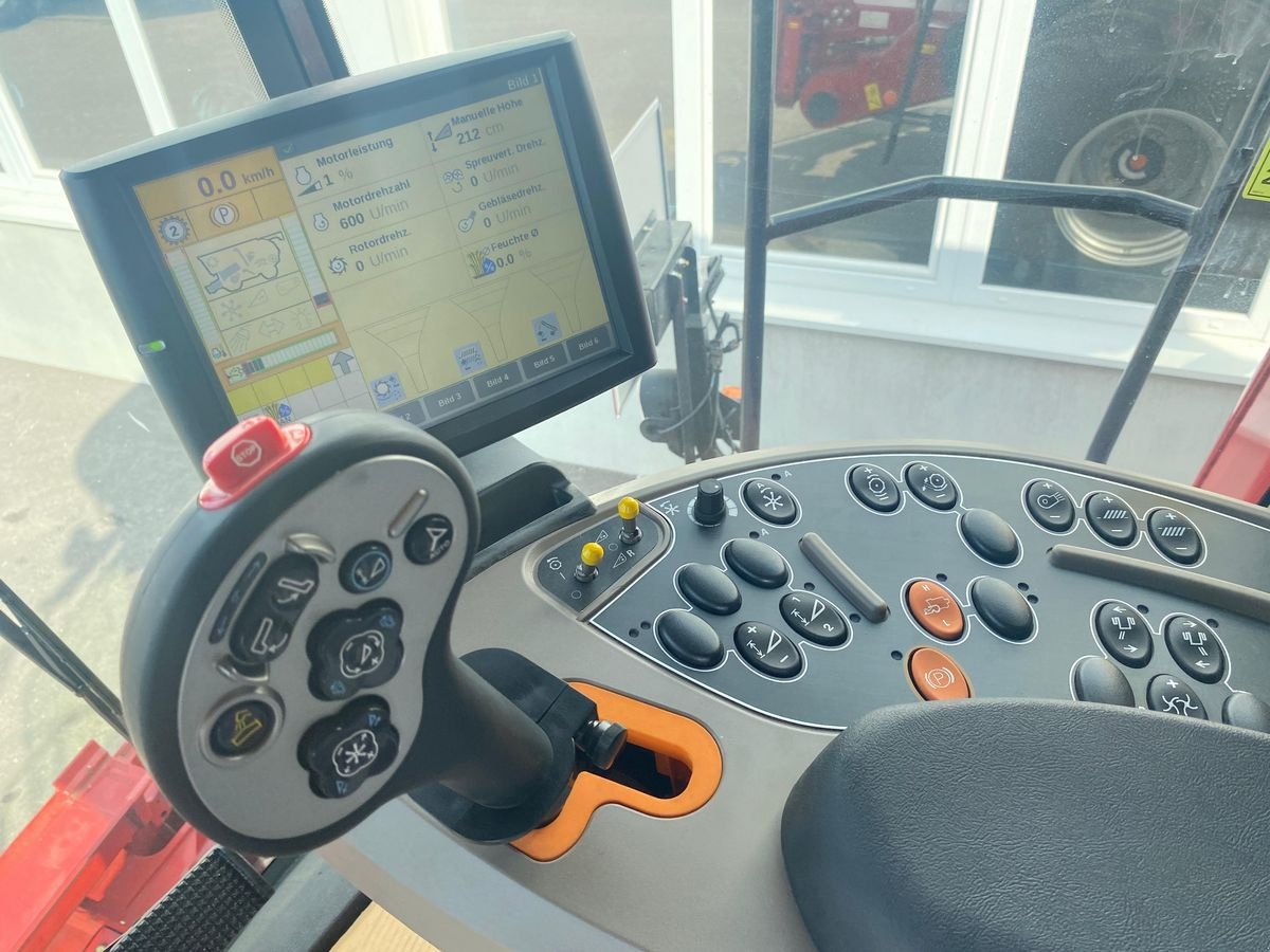 Mähdrescher Türe ait Case IH AXIAL FLOW 7150, Vorführmaschine içinde Harmannsdorf (resim 15)