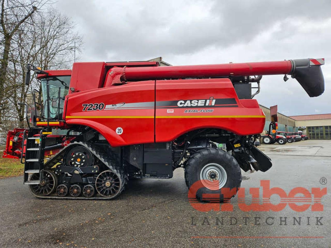 Mähdrescher of the type Case IH Axial Flow 7230 Raupe, Gebrauchtmaschine in Ampfing (Picture 9)