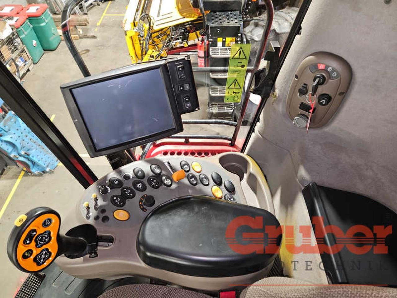 Mähdrescher of the type Case IH Axial Flow 7230 Raupe, Gebrauchtmaschine in Ampfing (Picture 18)