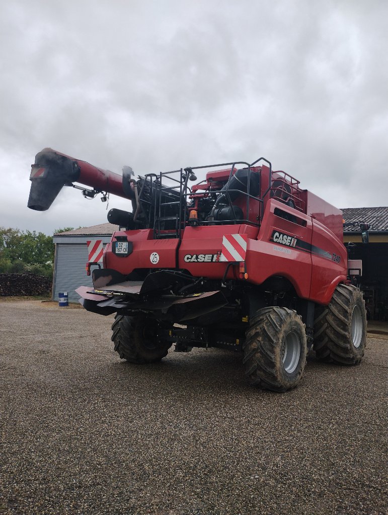 Mähdrescher typu Case IH AXIAL-FLOW 7240, Gebrauchtmaschine v SAINT MARTIN EN BRESSE (Obrázek 7)