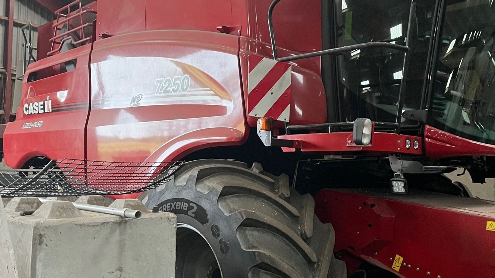 Mähdrescher от тип Case IH Axial Flow 7250 M. skærebord, Gebrauchtmaschine в Horsens (Снимка 2)