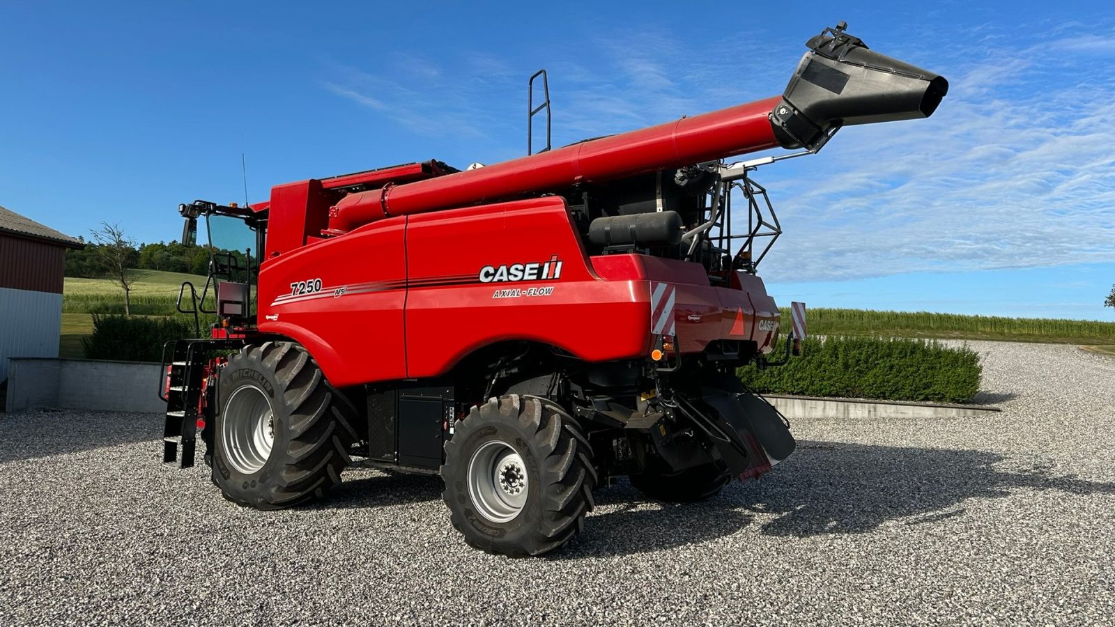 Mähdrescher van het type Case IH AXIAL-FLOW 7250, Gebrauchtmaschine in Hadsten (Foto 3)