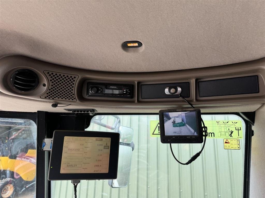 Mähdrescher typu Case IH Axial-Flow 8010 AFX 8010 med skærebord og vogn., Gebrauchtmaschine v Kolding (Obrázek 11)