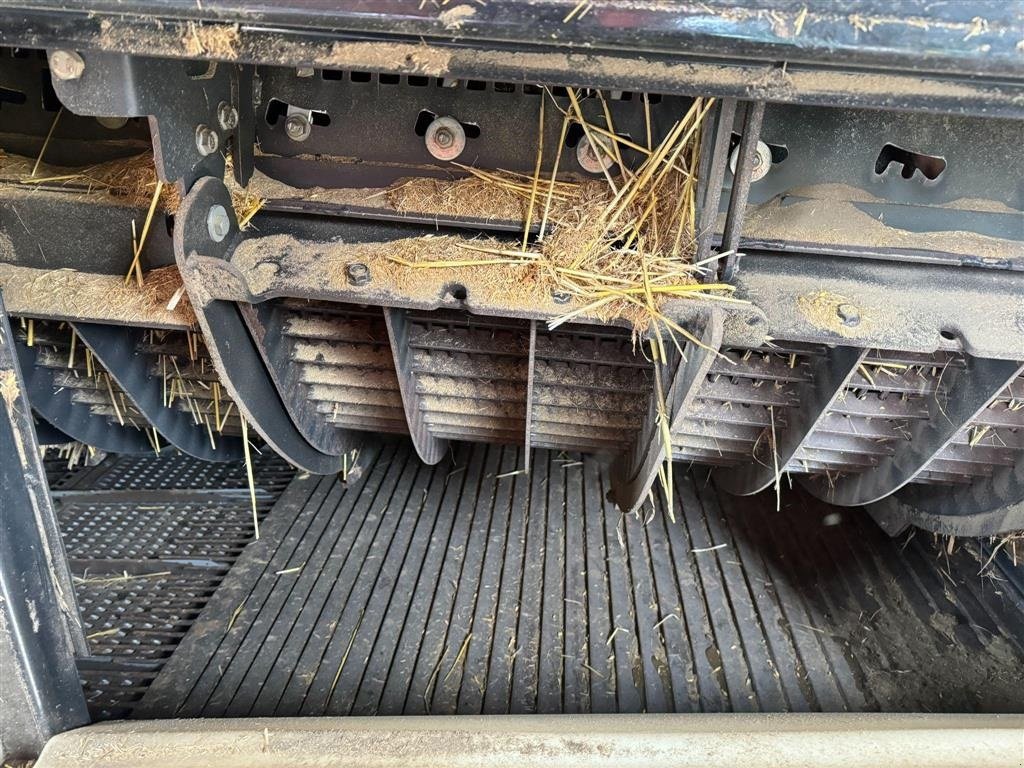 Mähdrescher typu Case IH Axial-Flow 8010 AFX 8010 med skærebord og vogn., Gebrauchtmaschine v Kolding (Obrázek 16)