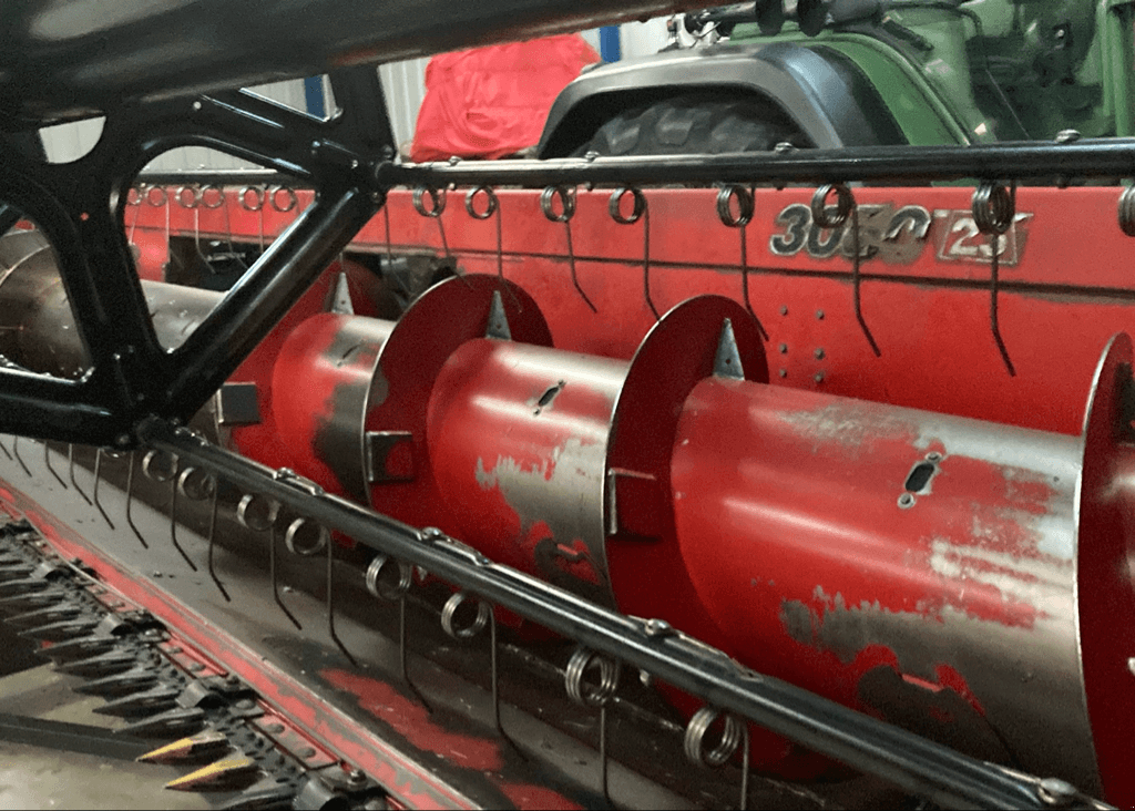 Mähdrescher του τύπου Case IH AXIAL FLOW 8120, Gebrauchtmaschine σε TREMEUR (Φωτογραφία 3)