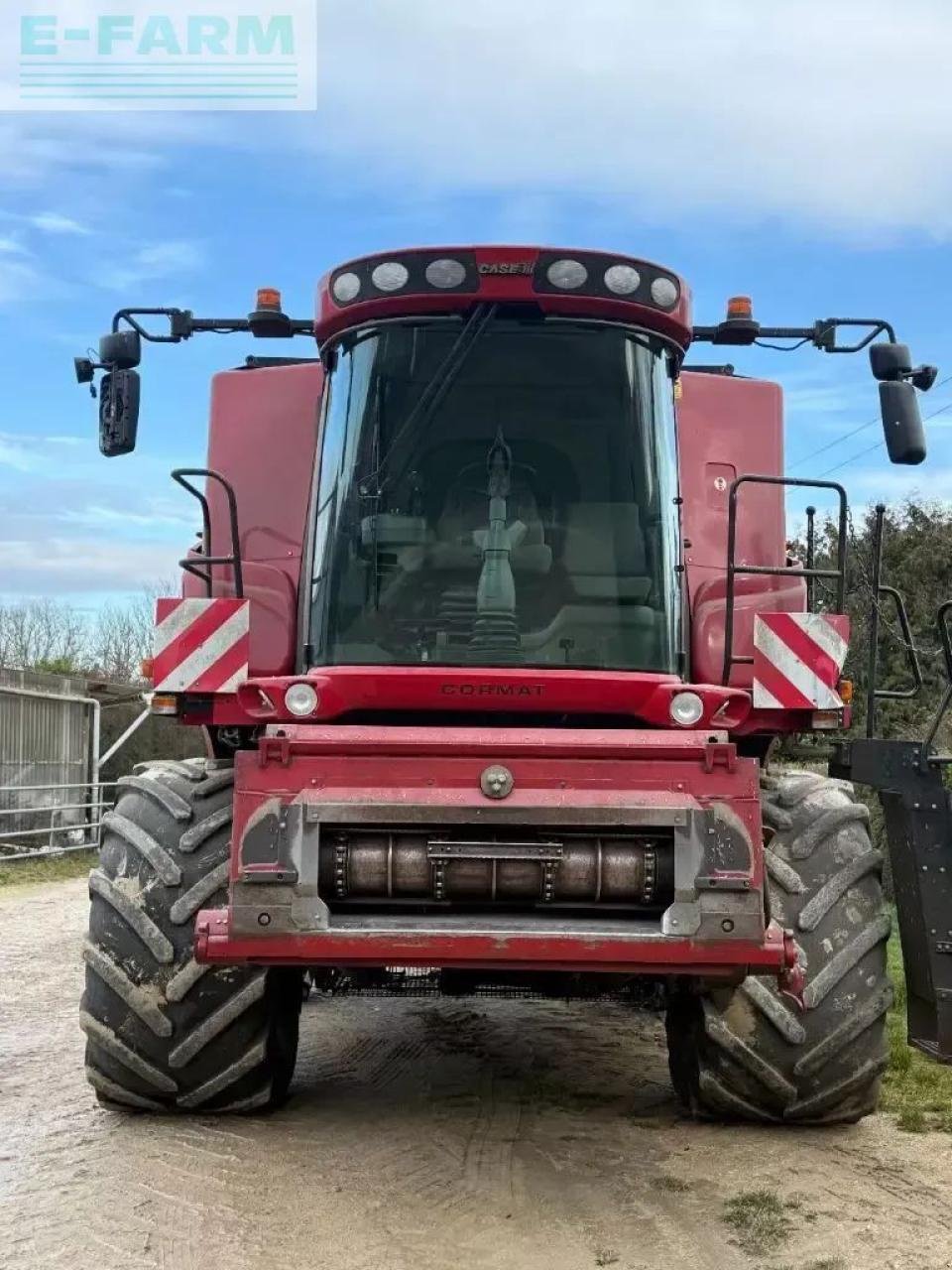 Mähdrescher tip Case IH axial-flow 8230, Gebrauchtmaschine in CHAUVONCOURT (Poză 4)