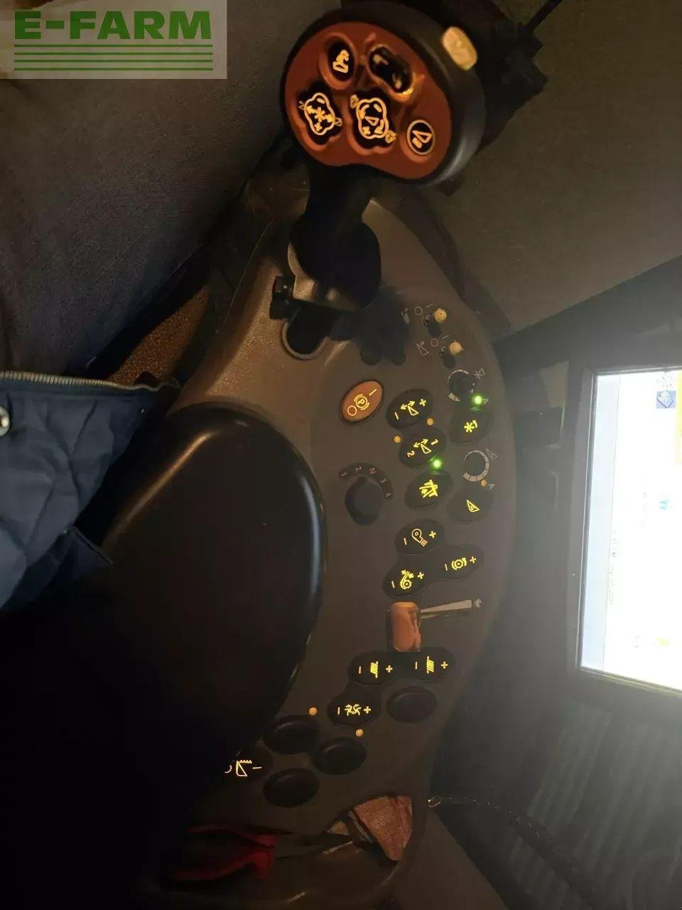 Mähdrescher tip Case IH axial-flow 8230, Gebrauchtmaschine in CHAUVONCOURT (Poză 8)