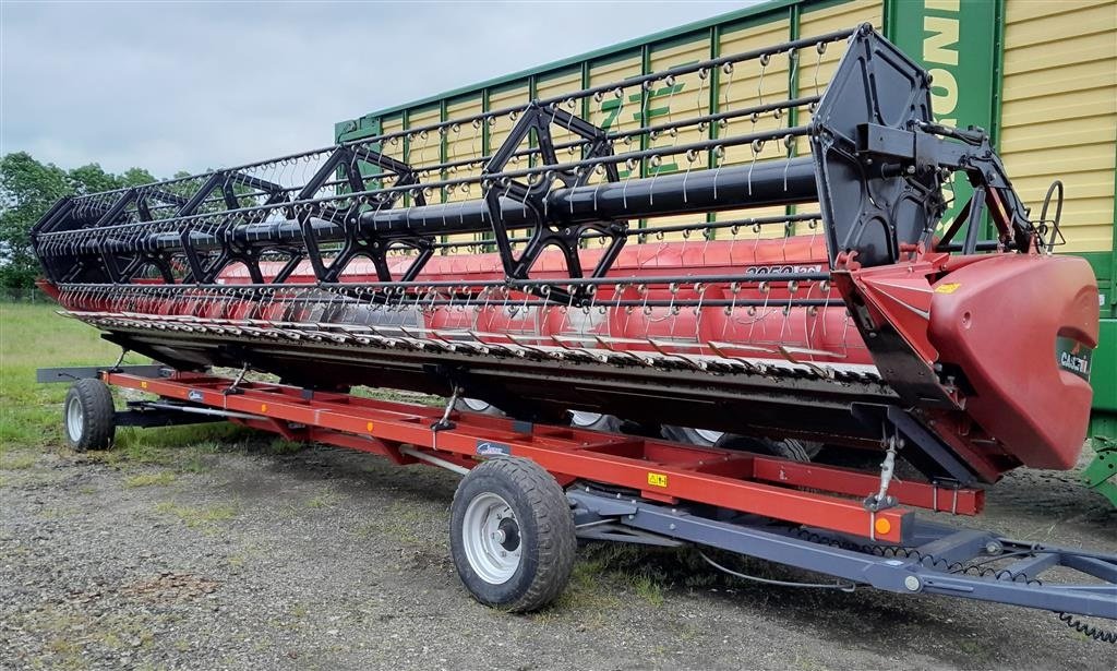 Mähdrescher des Typs Case IH Axial Flow 8240 med 30 fods Vario skærebord, Gebrauchtmaschine in Horsens (Bild 20)