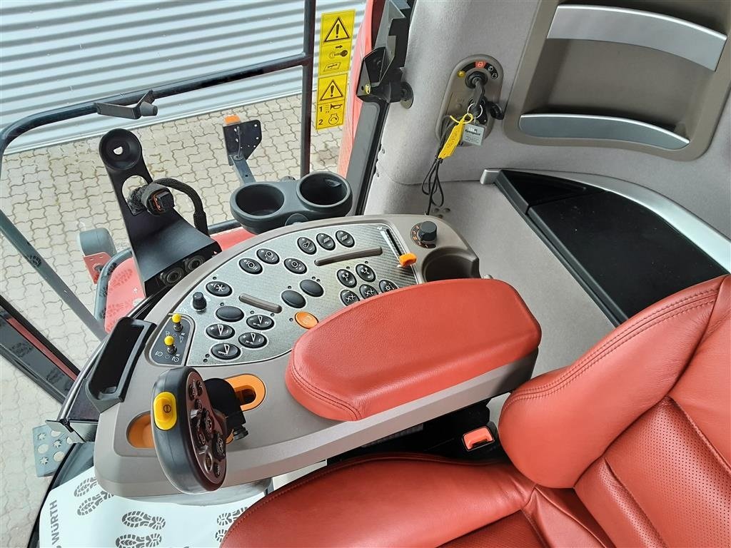 Mähdrescher des Typs Case IH Axial Flow 8240 med 30 fods Vario skærebord, Gebrauchtmaschine in Horsens (Bild 12)