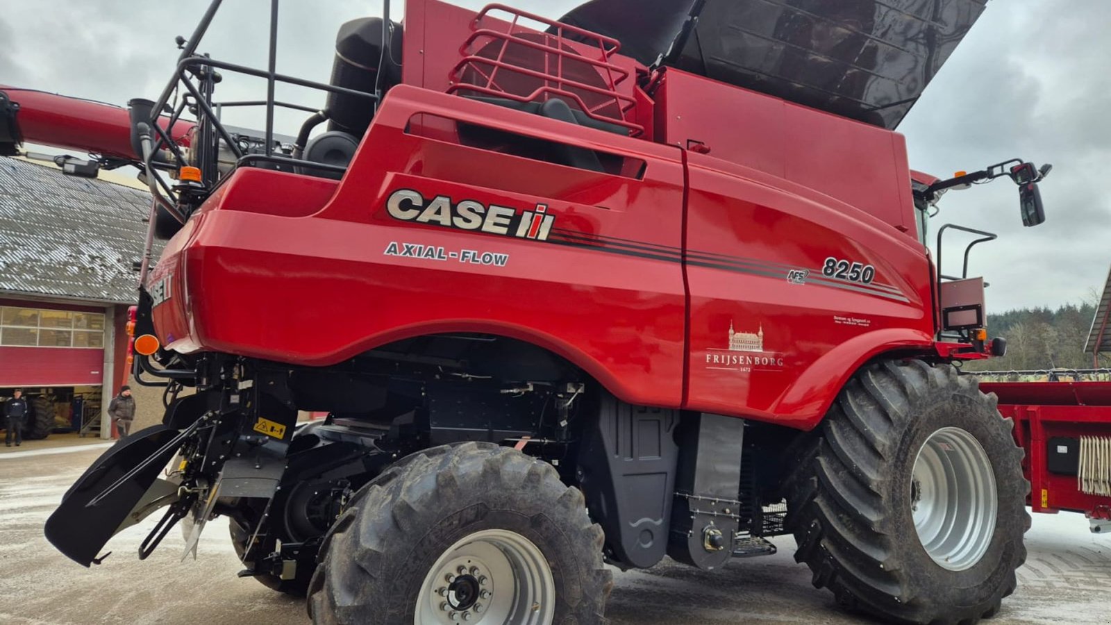 Mähdrescher del tipo Case IH Axial Flow 8250 4WD 8250 4WD med 35 fod 3050 skærebord, Gebrauchtmaschine In Viborg (Immagine 9)