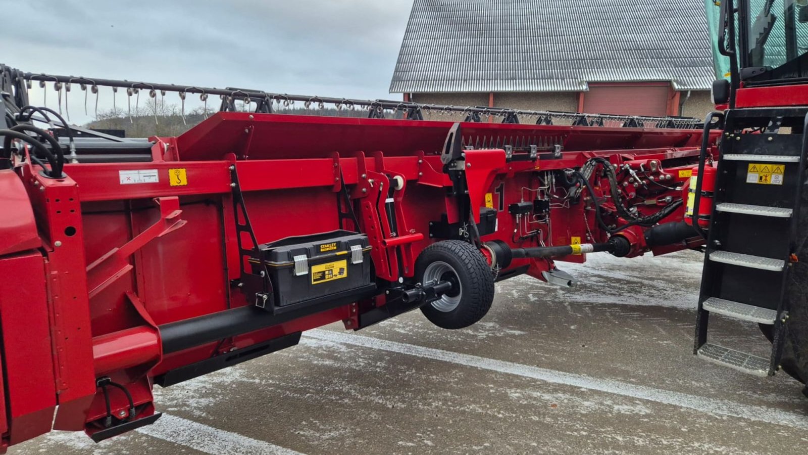 Mähdrescher del tipo Case IH Axial Flow 8250 8250 inkl. 35 fod skærebord og 4-hjulet vogn, Gebrauchtmaschine In Viborg (Immagine 14)