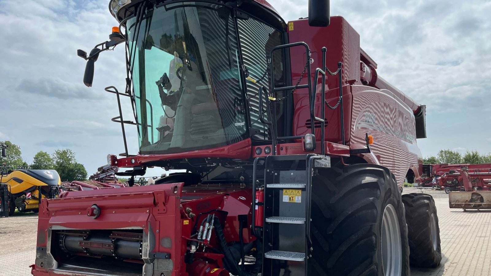 Mähdrescher typu Case IH AXIAL-FLOW 8250 Med Harvest Command, kun 570 tærsketimer, Gebrauchtmaschine v Horsens (Obrázek 6)