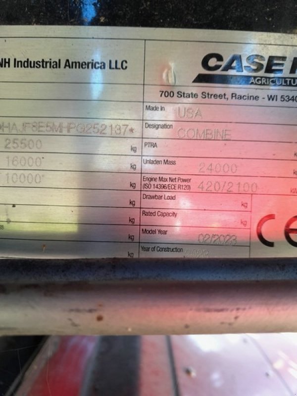 Mähdrescher del tipo Case IH Axial Flow 8250 ST5 P, Neumaschine In Gingst / Rügen (Immagine 6)