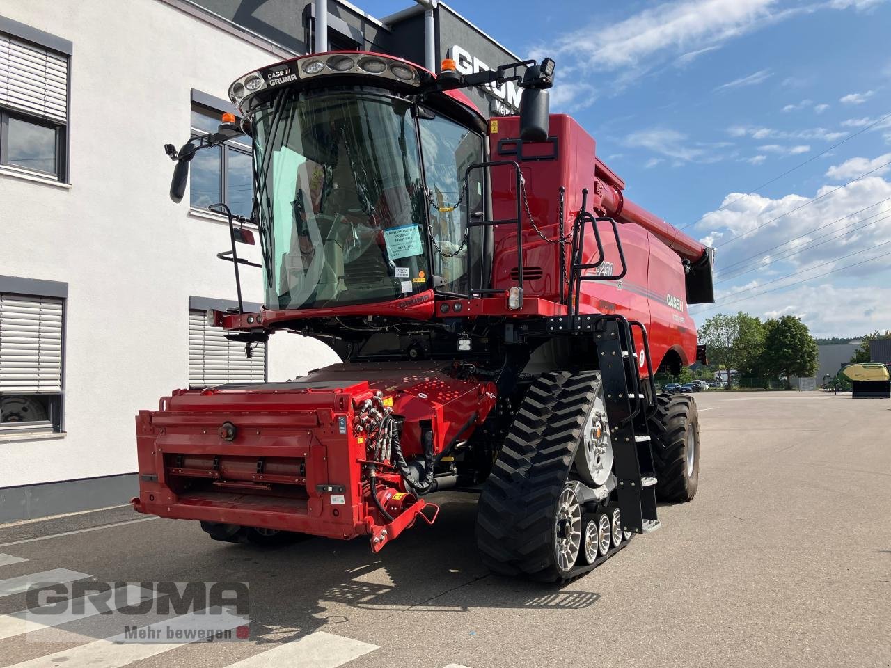Mähdrescher del tipo Case IH Axial-Flow 8250 ST5 P, Neumaschine In Friedberg-Derching (Immagine 15)
