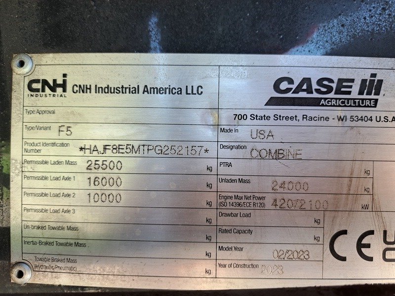 Mähdrescher des Typs Case IH Axial Flow 8250  St5, Neumaschine in Gülzow-Prüzen OT Mühlengeez (Bild 9)