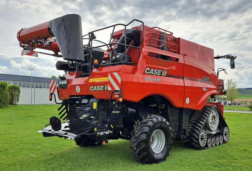 Mähdrescher του τύπου Case IH Axial Flow 8250 STS, Gebrauchtmaschine σε Burkau (Φωτογραφία 5)