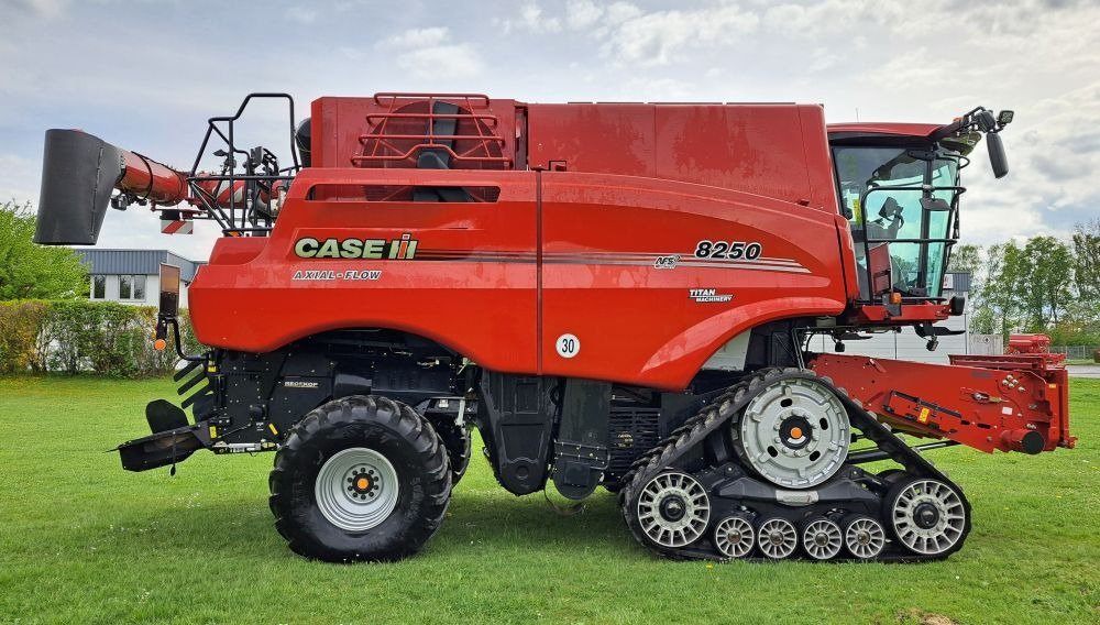 Mähdrescher του τύπου Case IH Axial Flow 8250 STS, Gebrauchtmaschine σε Burkau (Φωτογραφία 7)