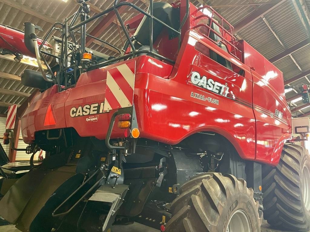 Mähdrescher typu Case IH Axial Flow 8250, Gebrauchtmaschine v Vrå, Frejlev, Hornslet & Ringsted (Obrázek 3)