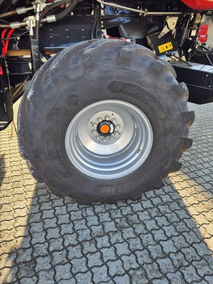 Mähdrescher del tipo Case IH AXIAL-FLOW 8250, Gebrauchtmaschine In Viborg (Immagine 5)