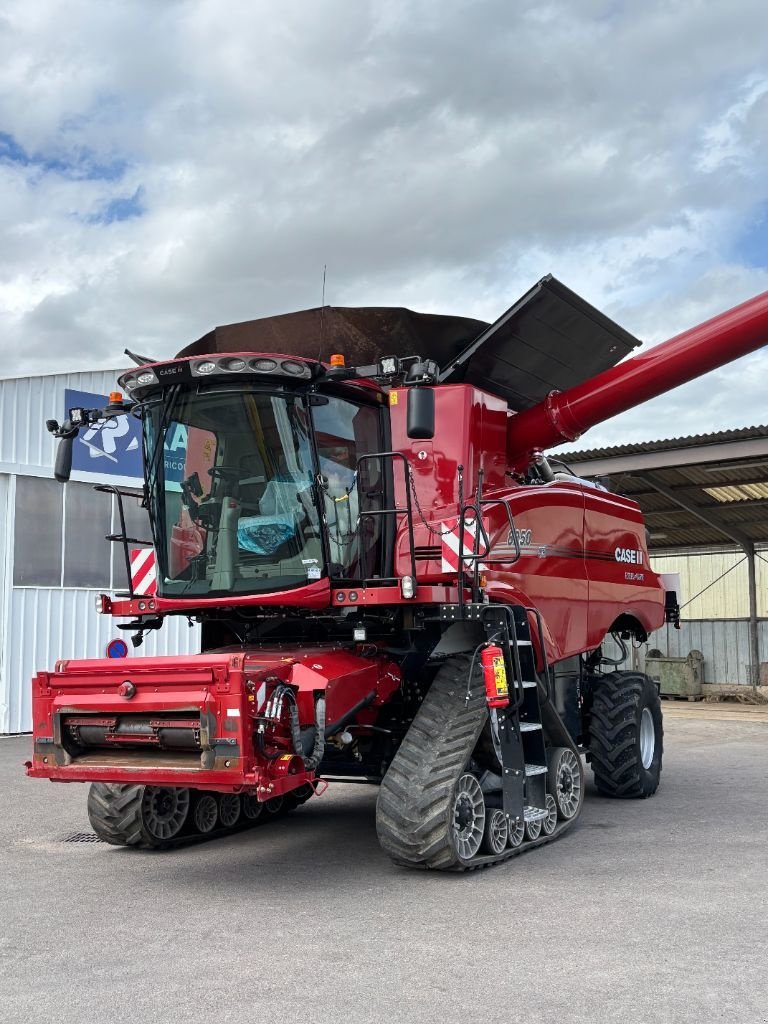 Mähdrescher Türe ait Case IH AXIAL-FLOW 8250, Gebrauchtmaschine içinde VERT TOULON (resim 5)